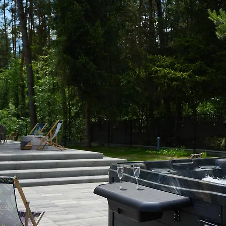 Na Wylacznosc Z Jacuzzi - Natura Anastazewo